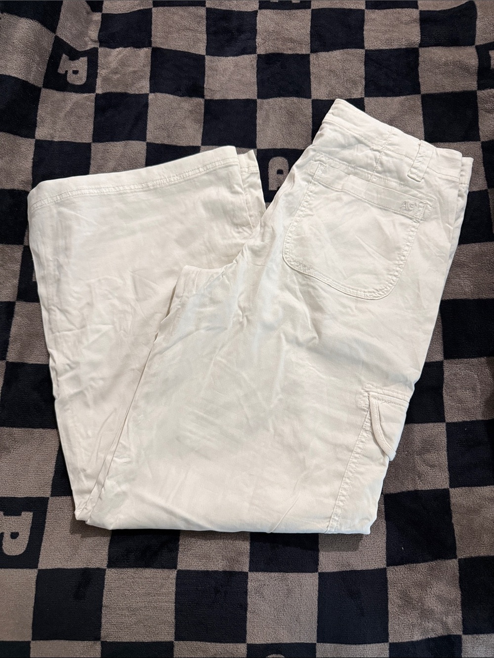 American Eagle Outfitters beige Cargo Pants